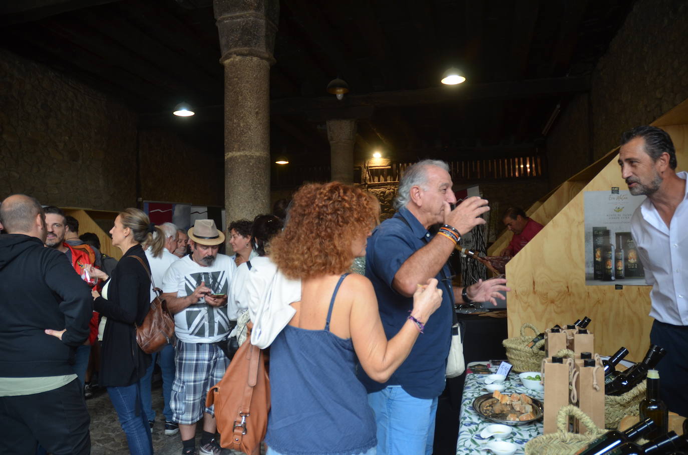 Sigue la oda al vino en San Martín del Castañar