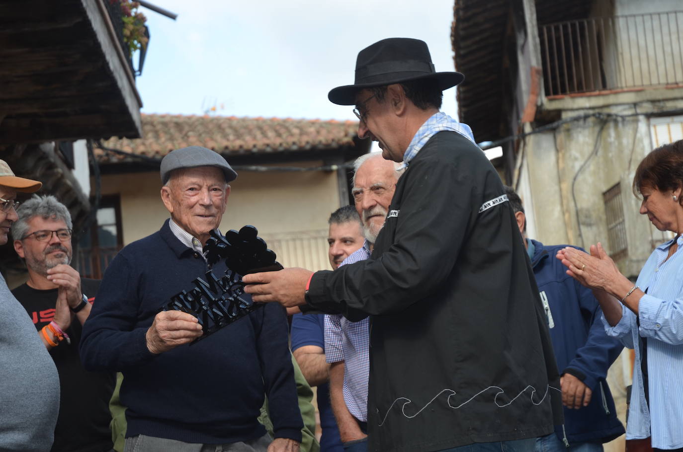 San Martín alza su copa para despedir la X Fiesta de la Vendimia