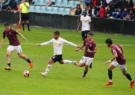 Martín Galván en una acción del partido