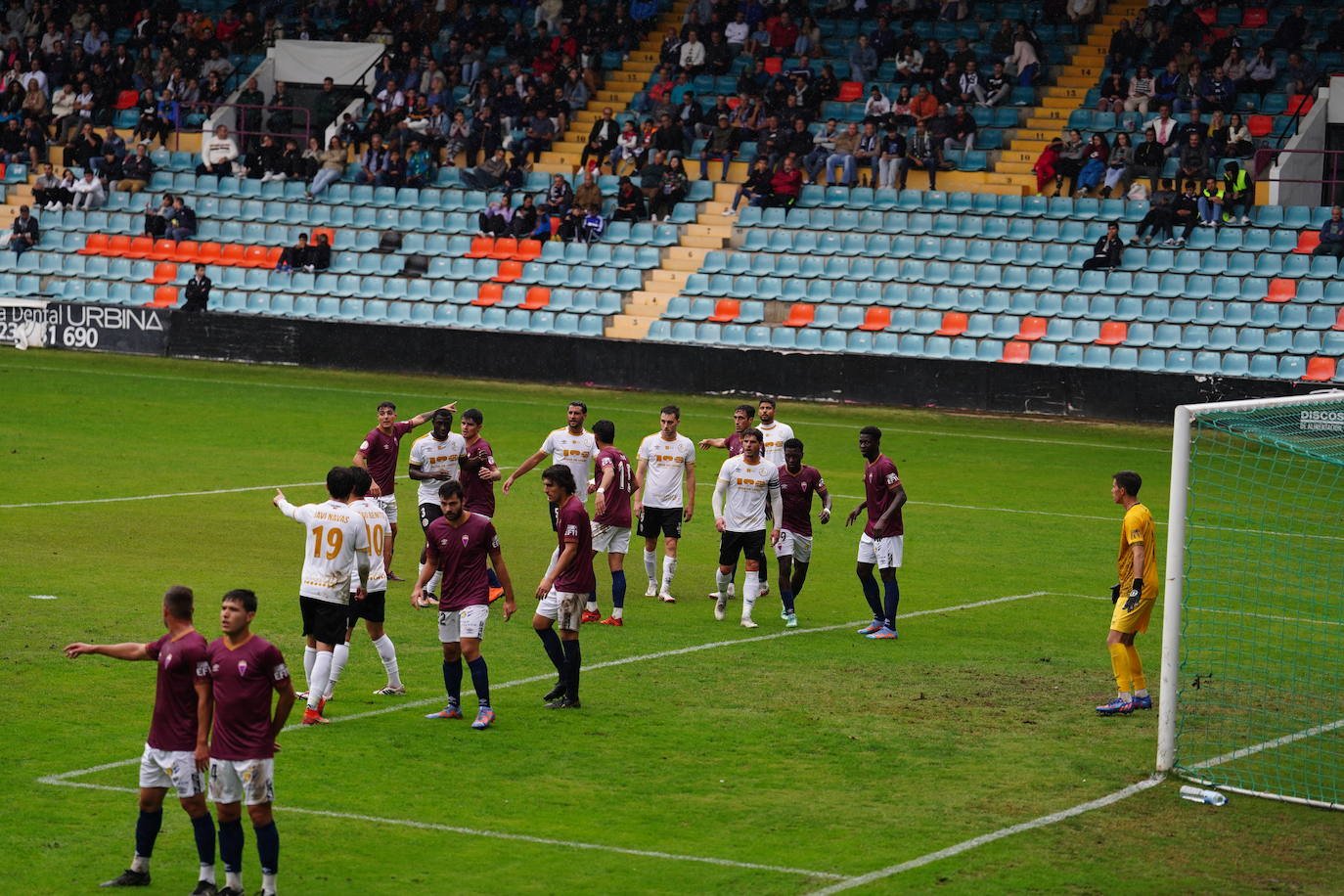 Las mejores imágenes de la derrota del Salamanca UDS frente al Real Ávila