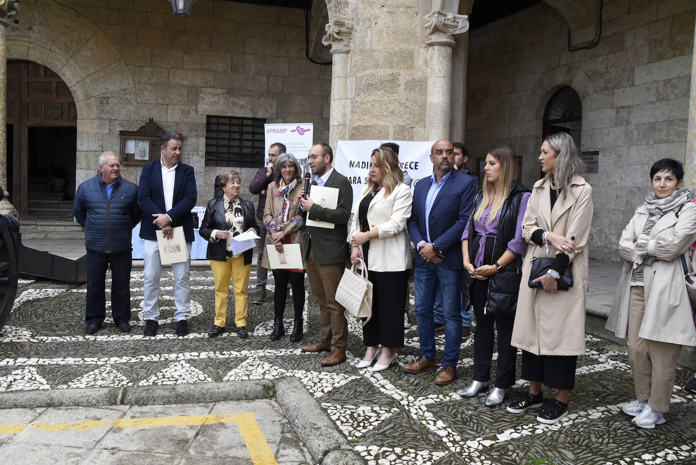 La Raya y la provincia se unen en Miróbriga para hacer frente a la trata de personas