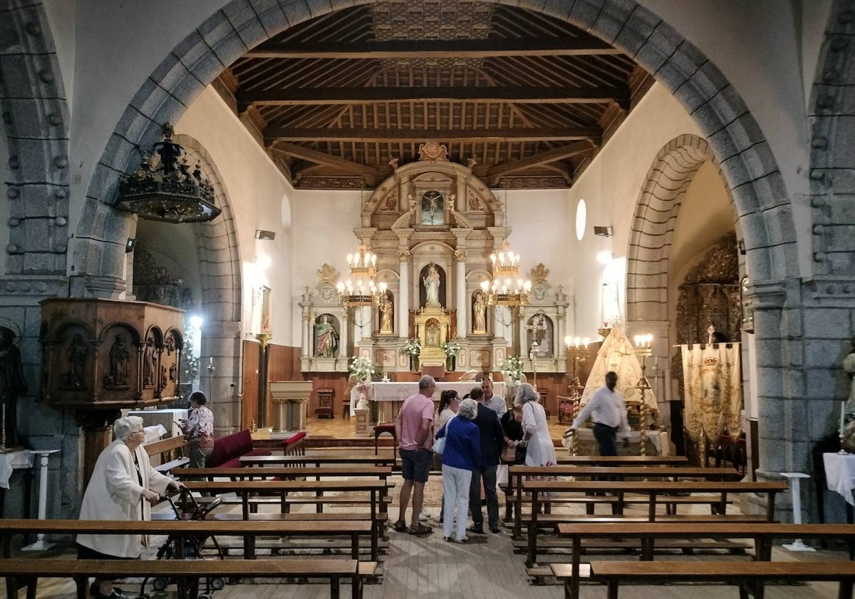 Imagen de la parroquia de Fuentes de Béjar, próxima a Guijuelo pero perteneciente a la Diócesis de Plasencia