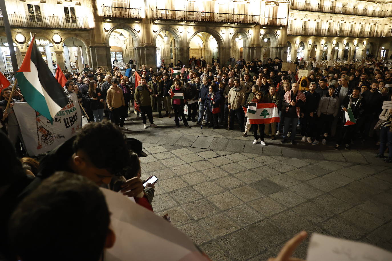 Así ha sido la manifestación a favor de Palestina en la Plaza Mayor