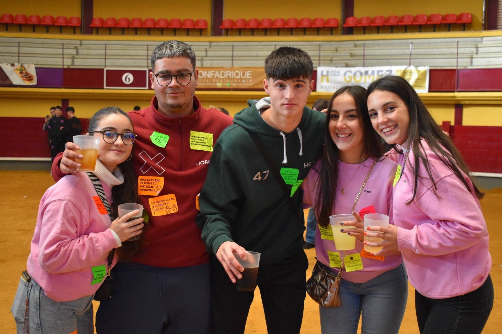 Los jóvenes de Alba inundan las calles de la villa