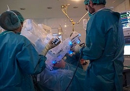 Imagen de un quirófano de Salamanca.