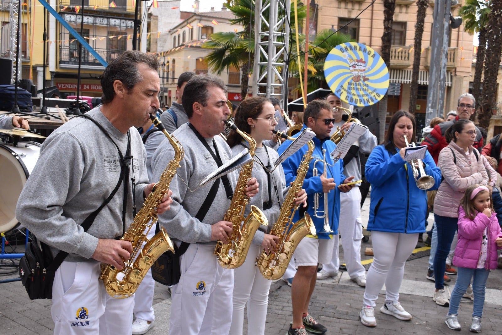 Alba de Tormes afronta la recta final de sus fiestas al ritmo de las peñas