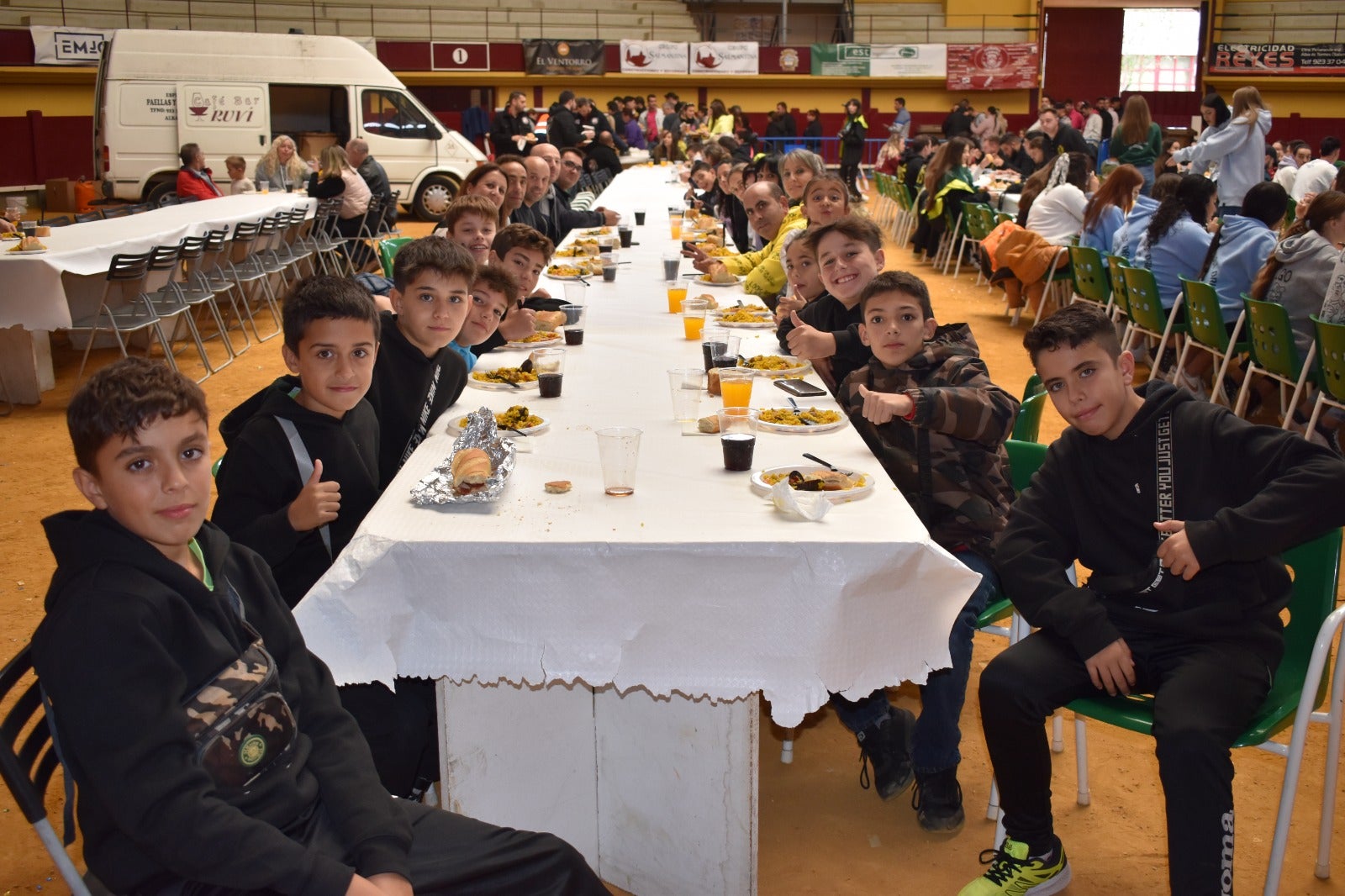 Alba de Tormes afronta la recta final de sus fiestas al ritmo de las peñas