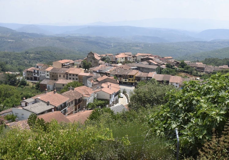 Imagen principal - Son quince los municipios de la Sierra de Francia beneficiados por este gran proyecto