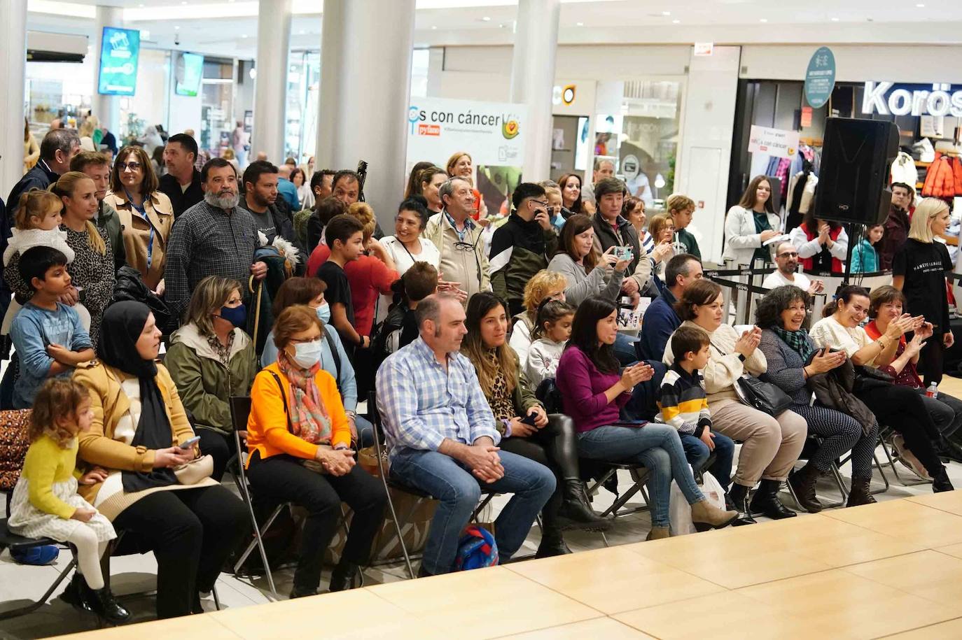 Las imágenes más emotivas del desfile de Pyfano