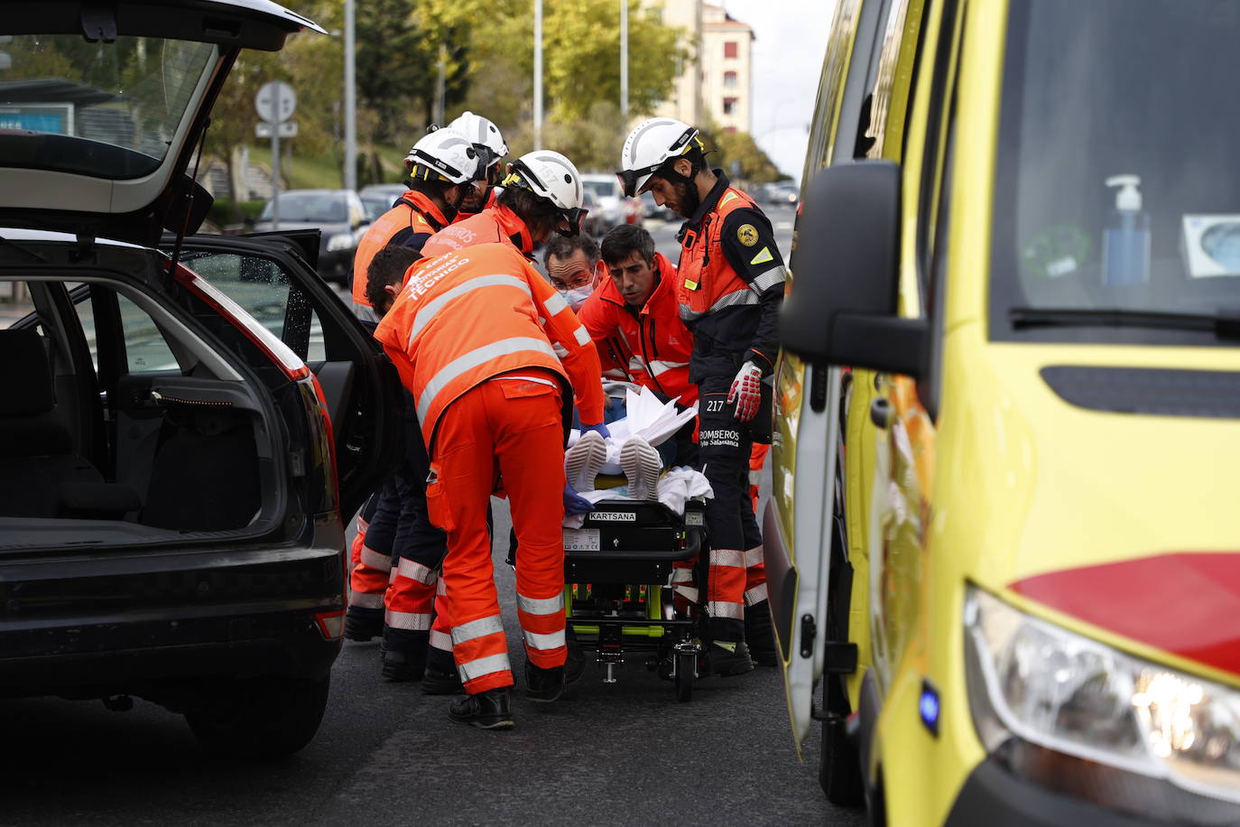 Así fue el aparatoso accidente que colapsó el barrio de Capuchinos