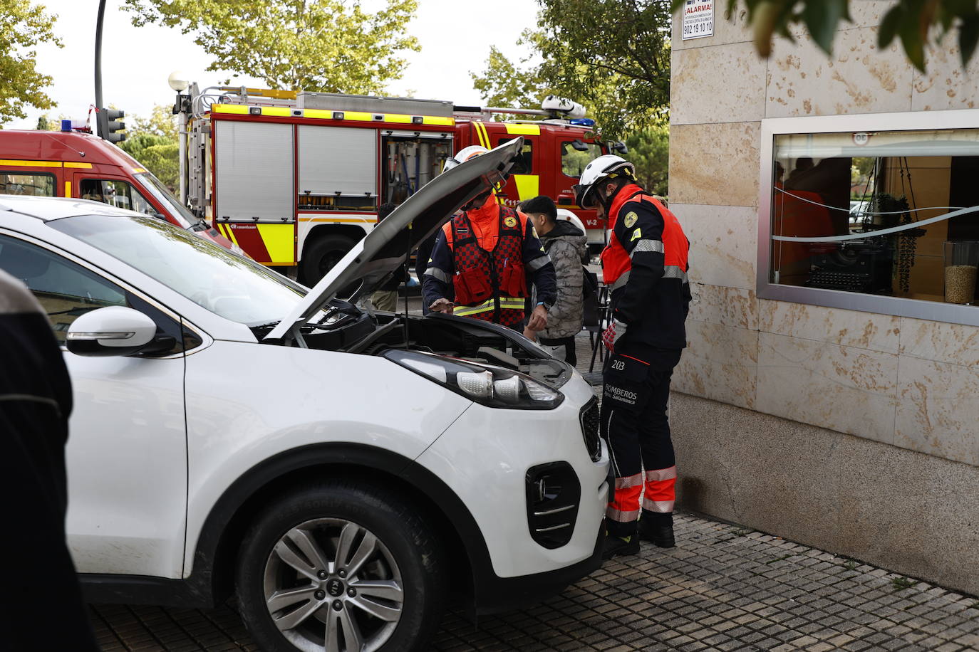 Así fue el aparatoso accidente que colapsó el barrio de Capuchinos