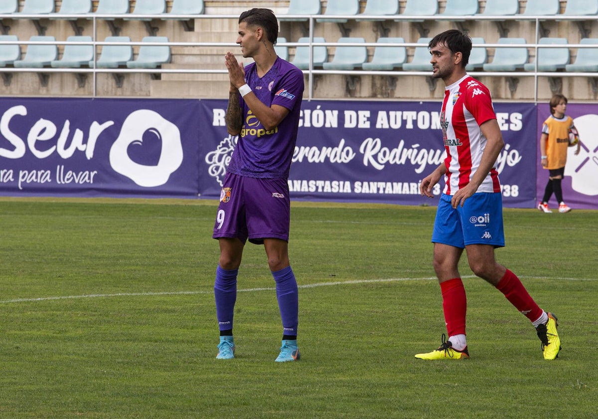 Diego Hernández se lamenta de una ocasión fallada este curso con el Cristo Atlético.