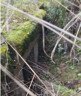 Imagen secundaria 2 - Desprendimientos de grandes pedruscos en La Molinera por causa de las lluvias