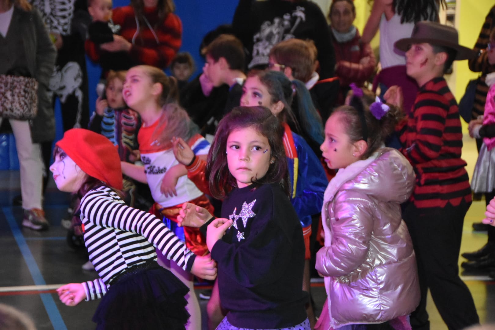 Los niños de Santa Marta, Villares, Aldeatejada y Villamayor, los primeros en celebrar la fiesta de Halloween