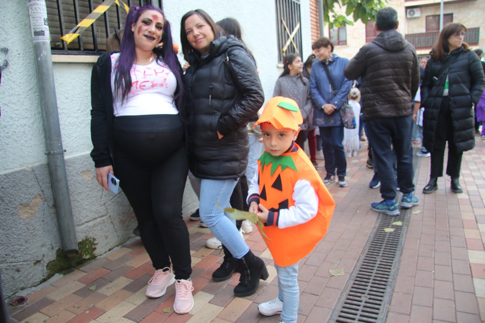 Los niños de Santa Marta, Villares, Aldeatejada y Villamayor, los primeros en celebrar la fiesta de Halloween