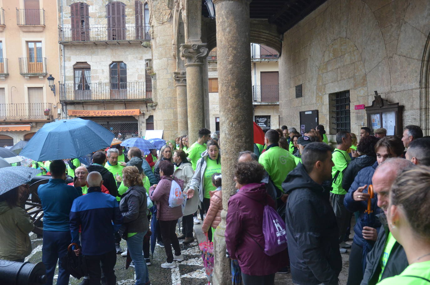 Ciudad Rodrigo vs. un doble enemigo: el cáncer y la lluvia