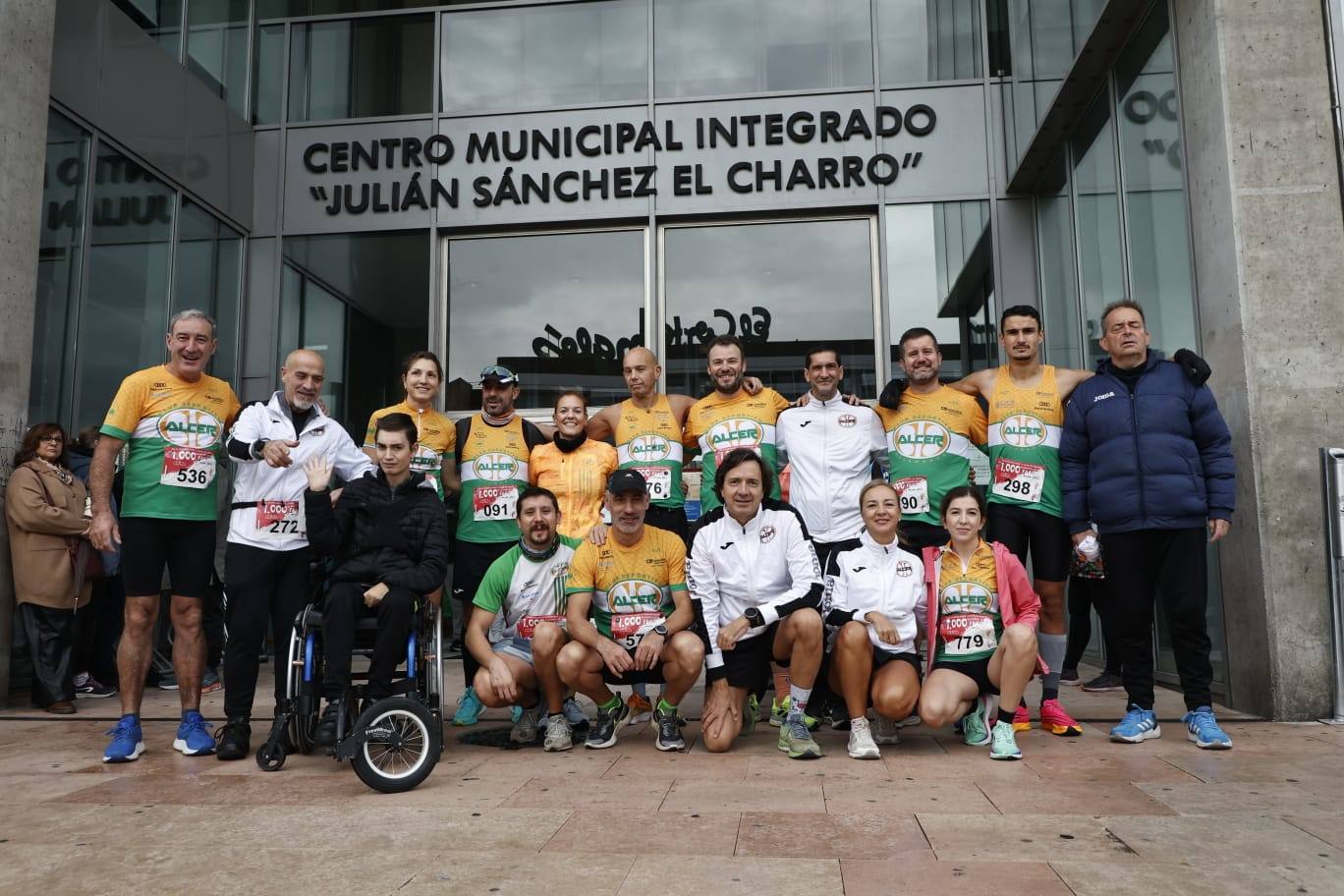 Salamanca llena sus calles con un nuevo éxito de la Carrera de los Mil Pasos