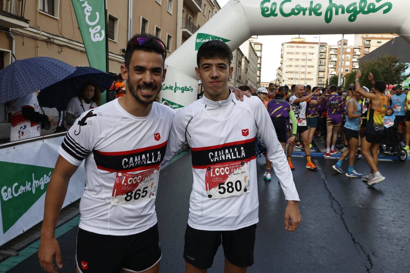 Salamanca llena sus calles con un nuevo éxito de la Carrera de los Mil Pasos