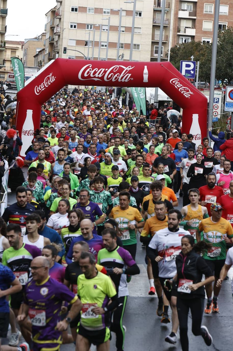 Salamanca llena sus calles con un nuevo éxito de la Carrera de los Mil Pasos