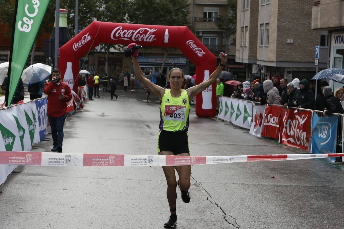 Salamanca llena sus calles con un nuevo éxito de la Carrera de los Mil Pasos