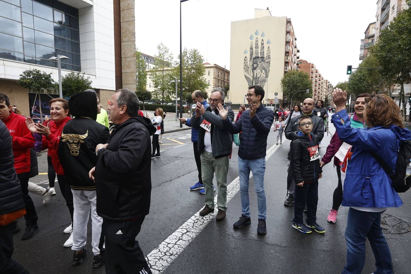 Salamanca llena sus calles con un nuevo éxito de la Carrera de los Mil Pasos