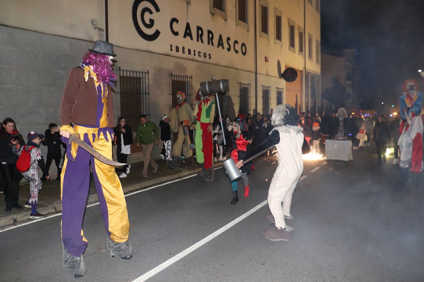 Pasacalles de terror en la noche de Guijuelo