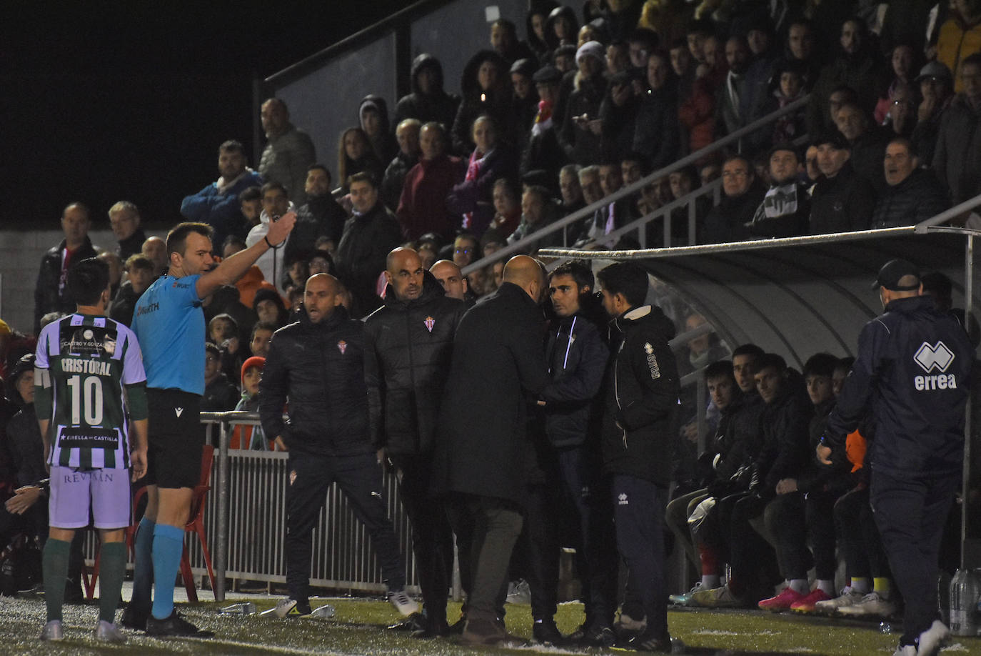 La primera visita del Sporting de Gijón a Guijuelo, en imágenes