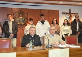 El obispo y el ecónomo civitatense,en la presentación del Día de la Iglesia Diocesana.