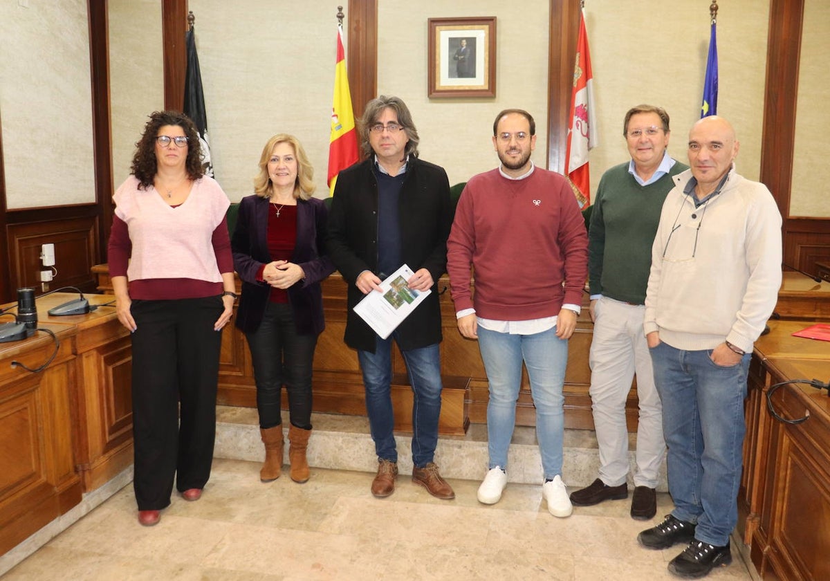 La presentación del proyecto Tándem ha tenido lugar en el Ayuntamiento.