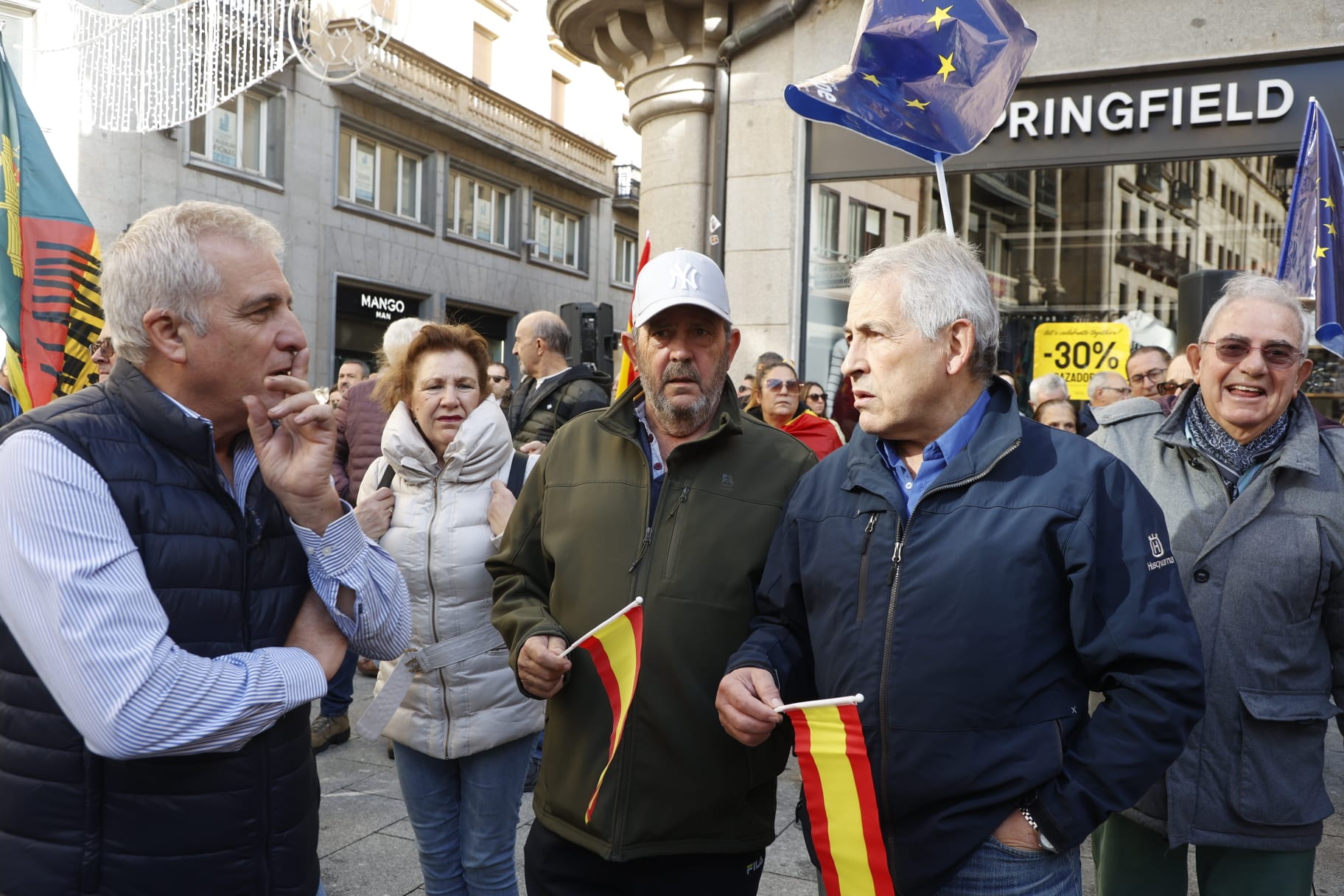 La manifestación contra la amnistía en Salamanca, en imágenes