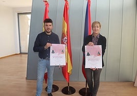 Roberto H. Garabaya y Yolanda Alonso presentaron las bases del concurso.