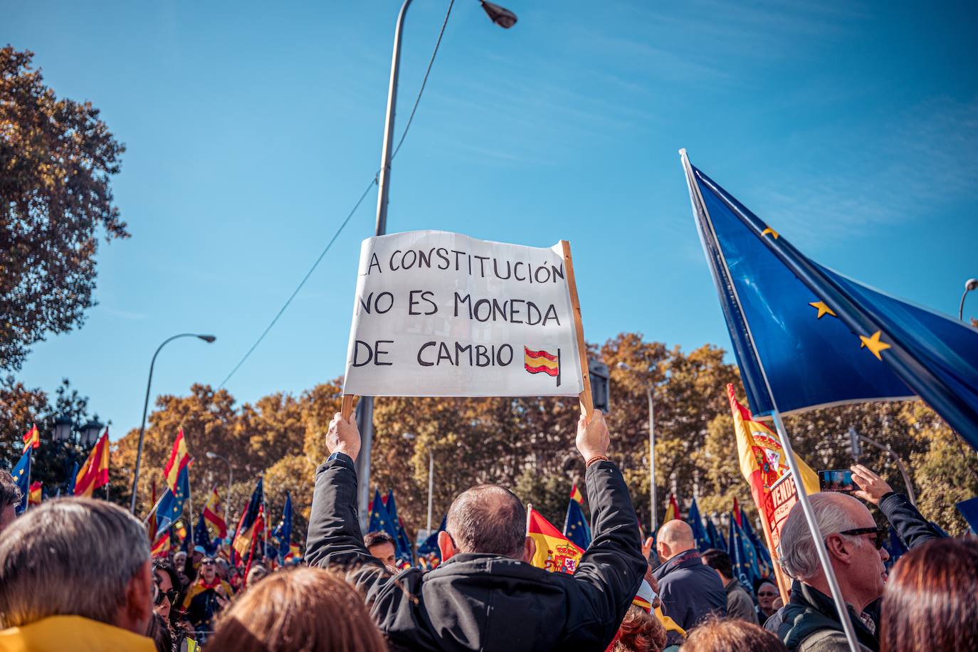 Un millón de personas se manifiestan contra la amnistía en Cibeles según los organizadores