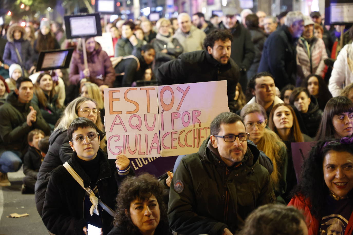 El 25-N sale a la calle al grito de &quot;¡Ni una menos!&quot;