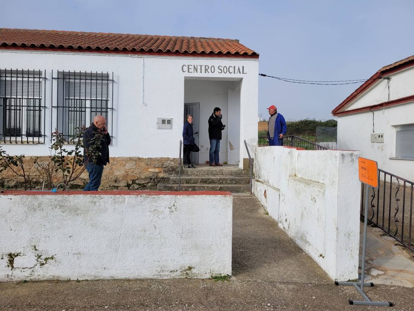 Así se vive en Puerto Seguro la repetición de la jornada electoral