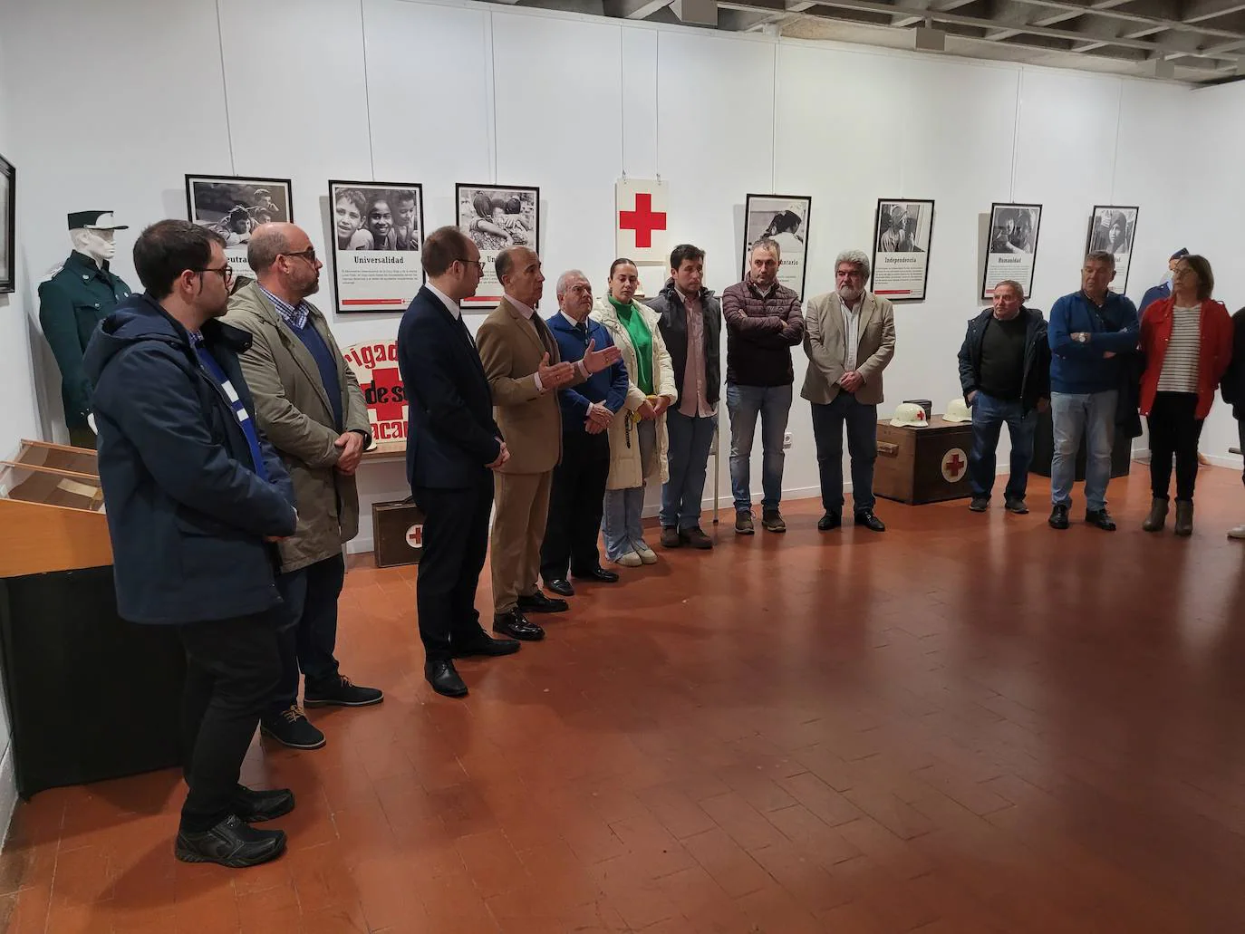 150 años de Cruz Roja en Ciudad Rodrigo en una cuidada exposición