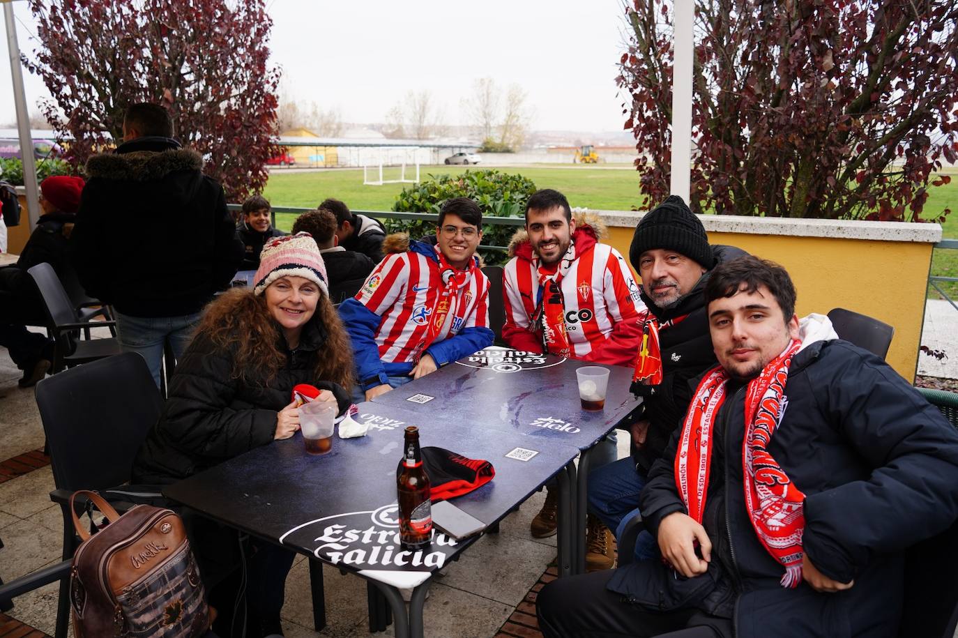 Gran ambiente previo al partido de Copa entre Unionistas y Sporting