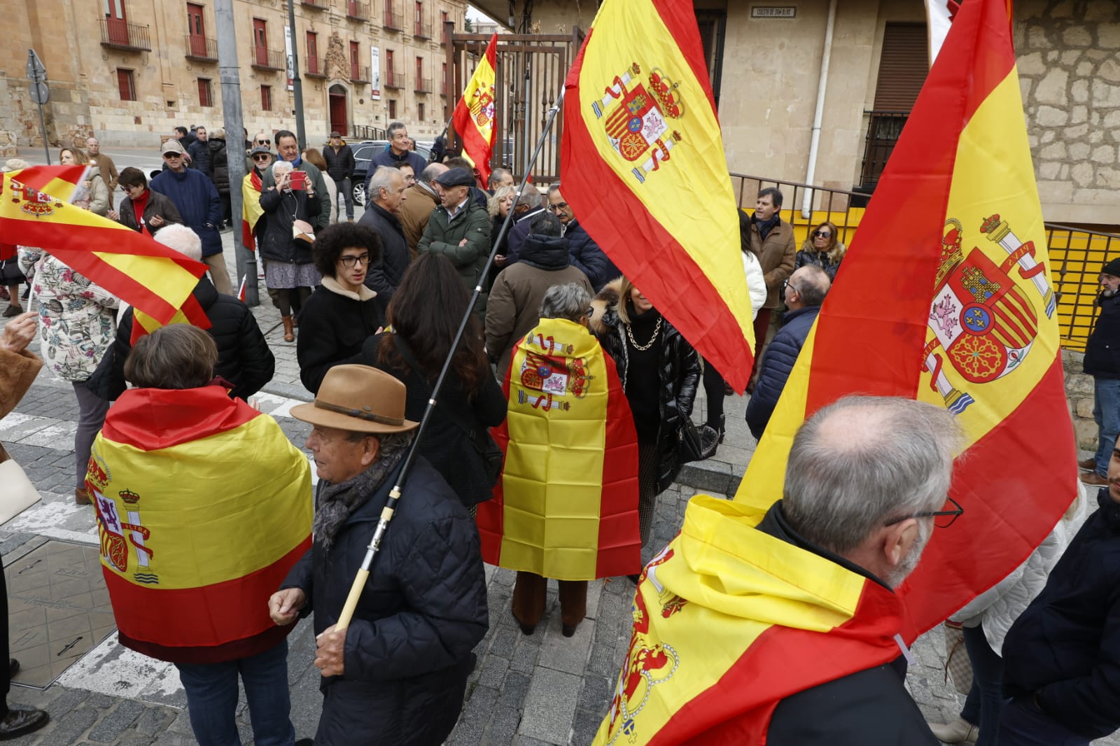 Gritos contra Sánchez en Salamanca el día de la Constitución