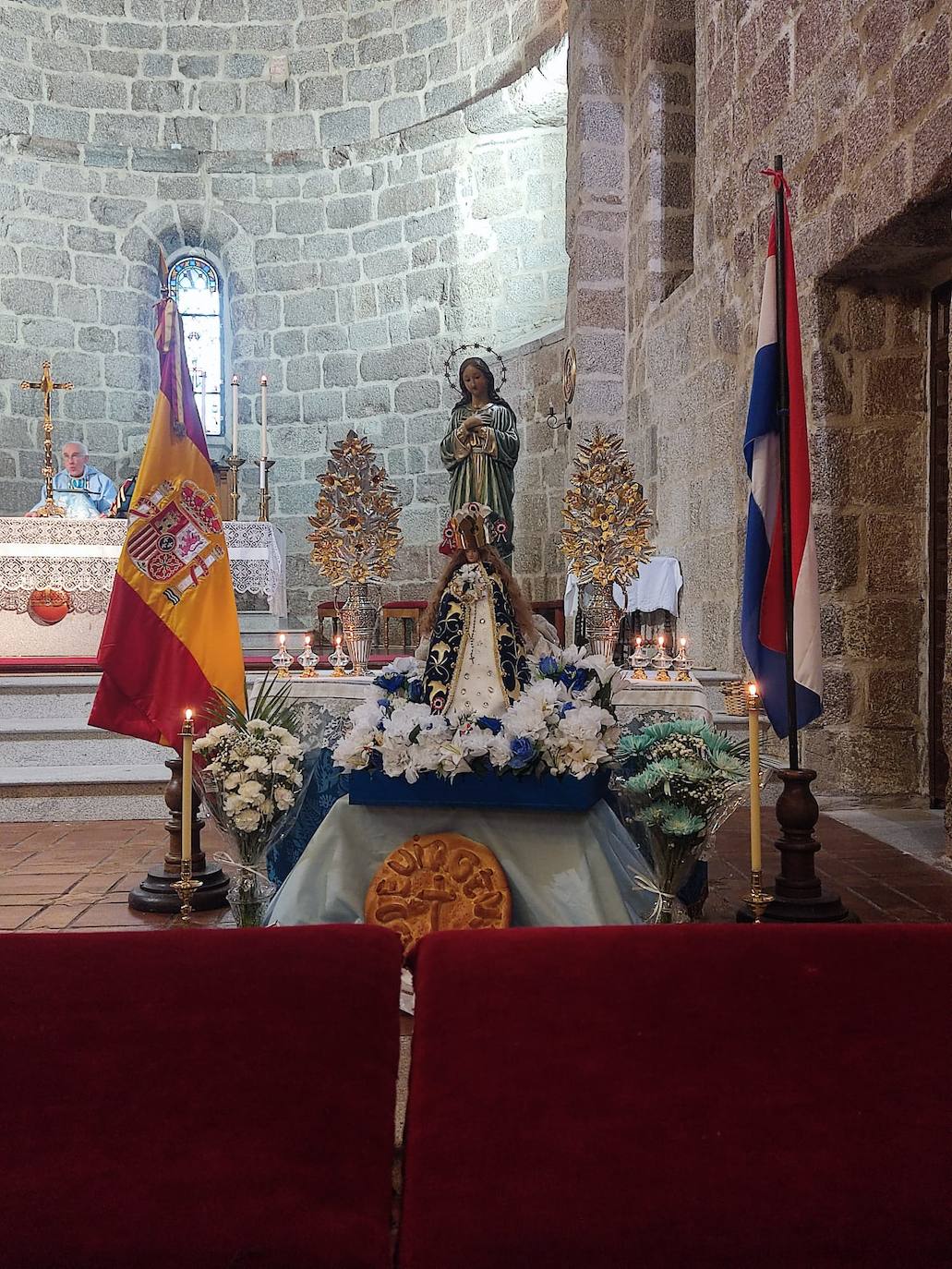 La comunidad paraguaya de Béjar celebra el día de su patrona, la Virgen de Caacupé