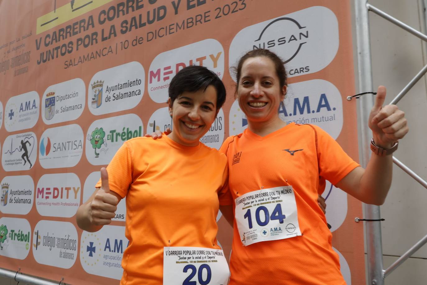 Ambientazo en las calles con la V Carrera Popular &#039;Corre con tu médico&#039;