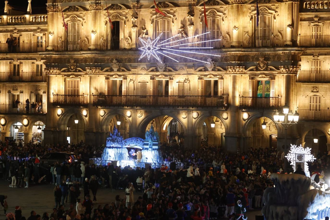25.000 asistentes acudieron a ver la espectacular Cabalgata de Papá Noel