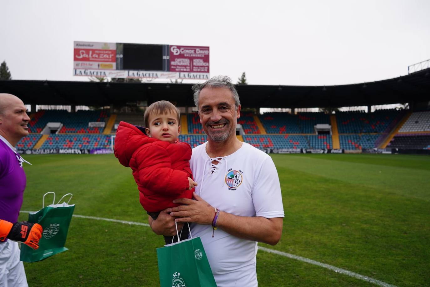 Las mejores imágenes del partido entre la extinta UDS y el Sporting de Portugal