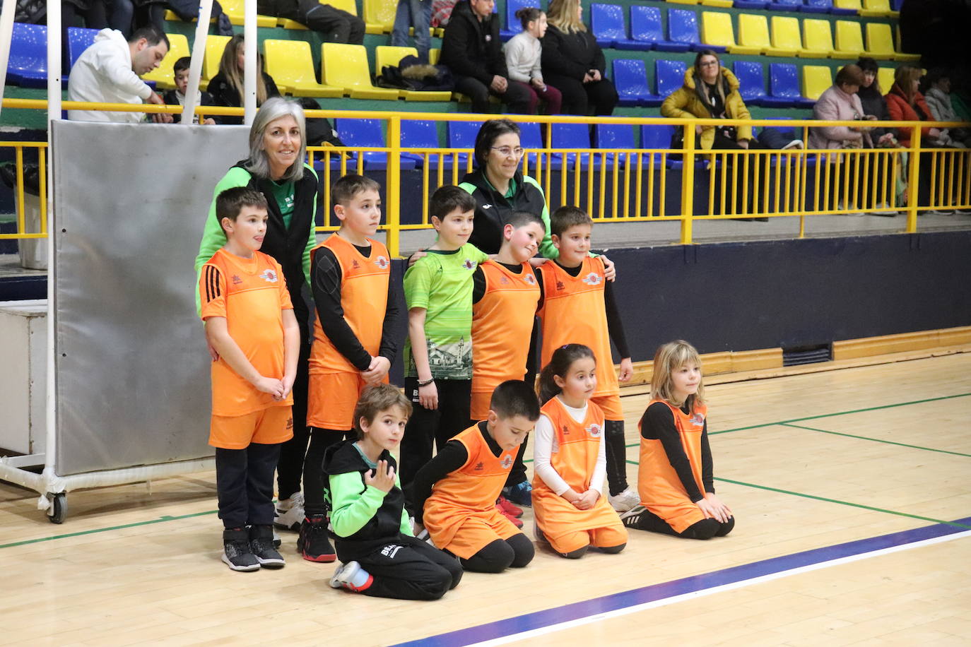 Béjar se vuelca con la gala deportivo-benéfica: 1.500 kilos de alimentos, productos de higiene y limpieza