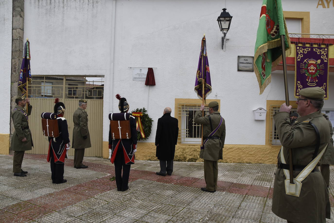 Puebla de Azaba se rinde ante su héroe en Filipinas