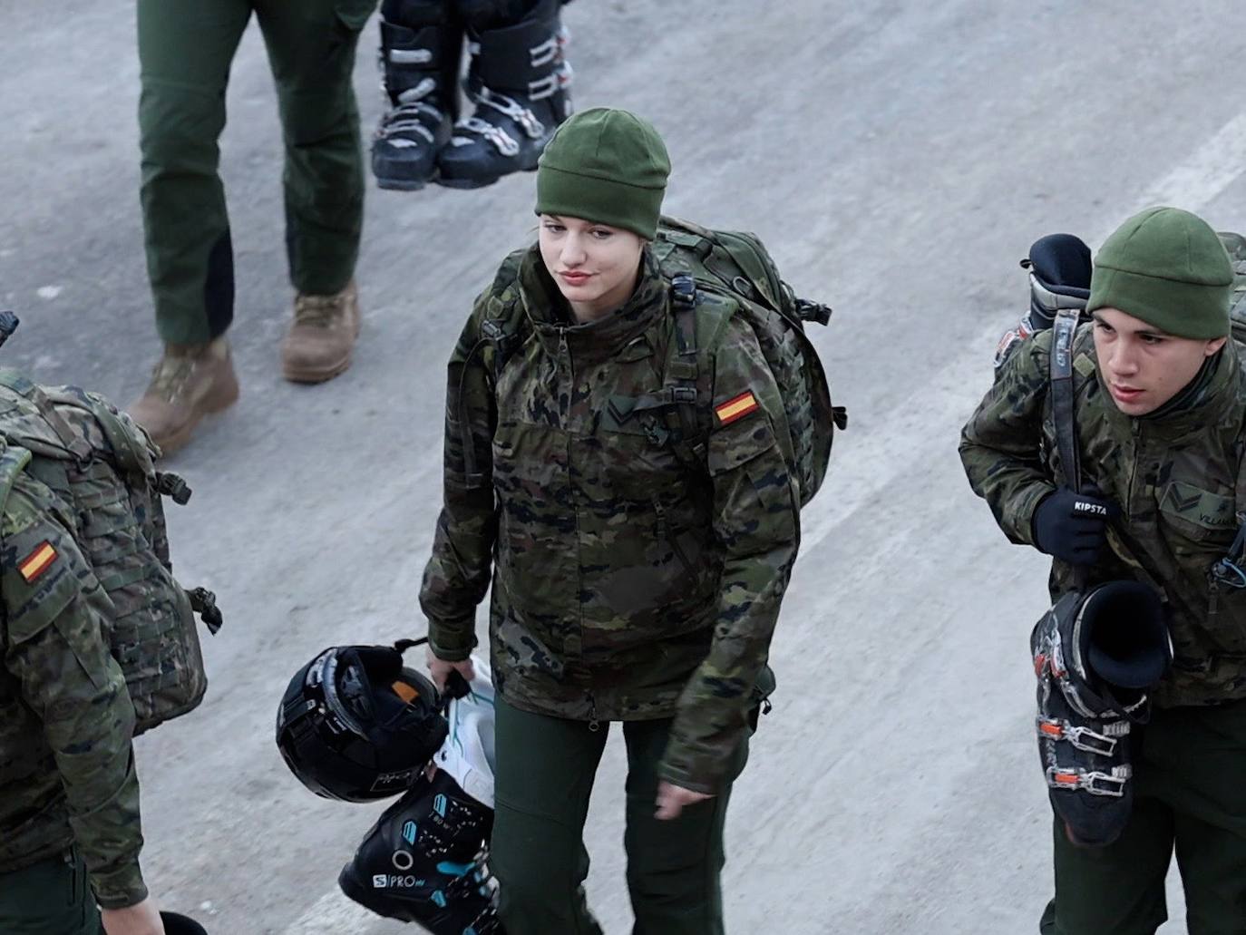 Todas las imágenes de la Princesa Leonor en su entrenamiento de esquí en el Pirineo Aragonés