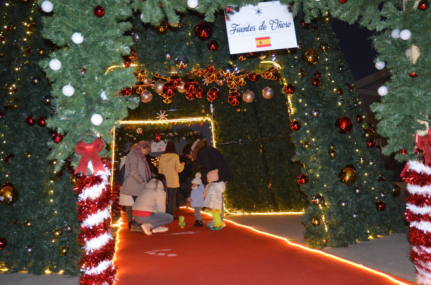 La antigua frontera oñorense se viste de Navidad