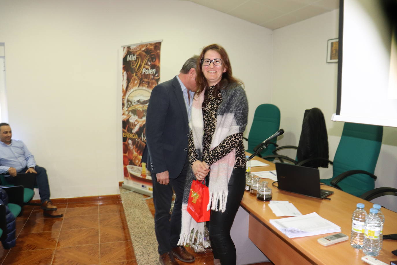 Reina Kilama celebra su asamblea con balance más positivo en miel que en polen