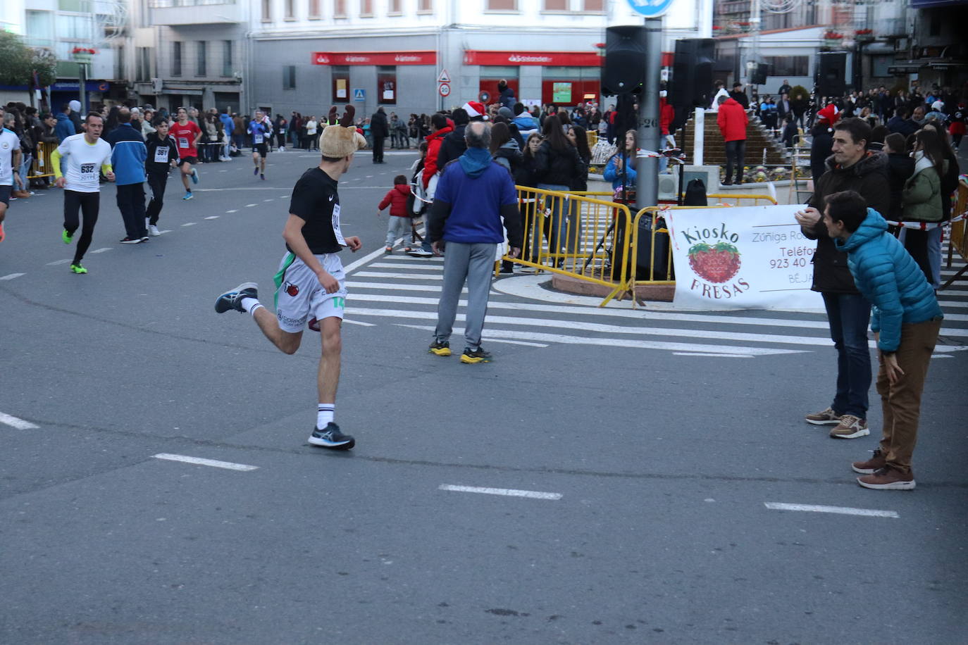 La carrera del pavo llena Béjar con más de 900 corredores