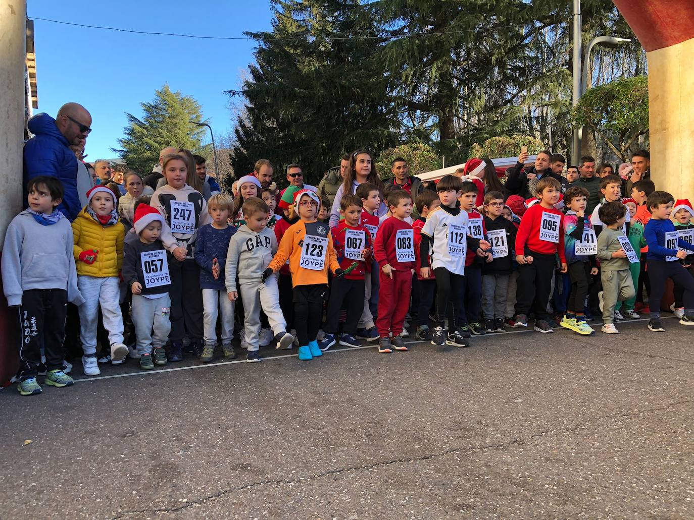 La carrera del pavo llena Béjar con más de 900 corredores