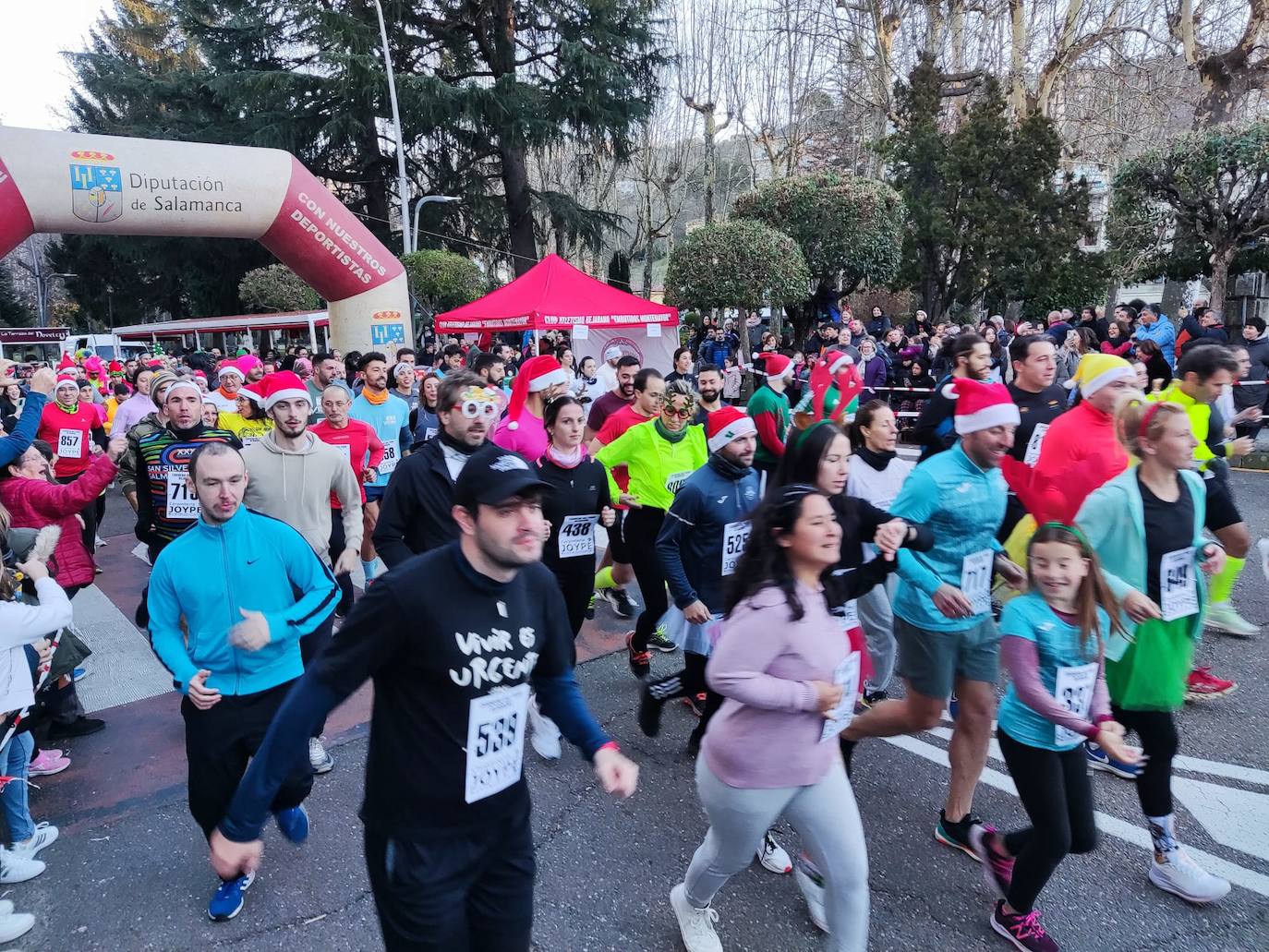La carrera del pavo llena Béjar con más de 900 corredores