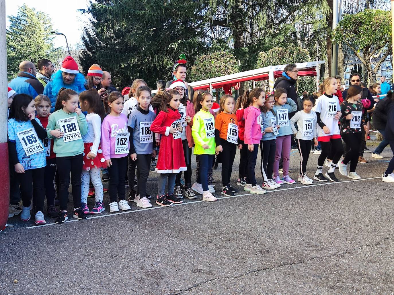 La carrera del pavo llena Béjar con más de 900 corredores